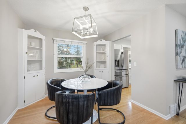 6501 Aspen Road, Edina, MN 55436