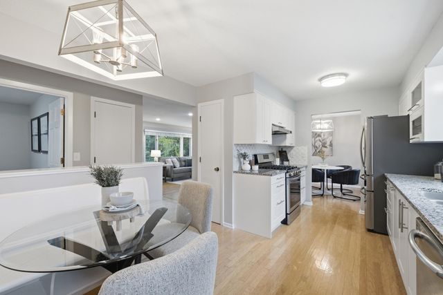 6501 Aspen Road, Edina, MN 55436