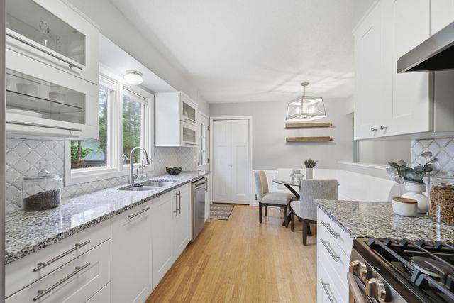 6501 Aspen Road, Edina, MN 55436