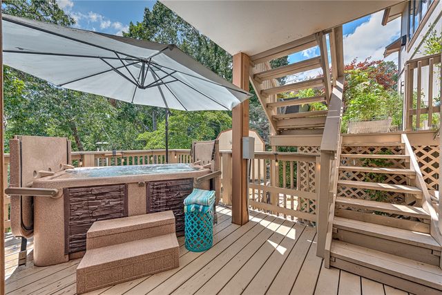 15399 Putman Road, Rogers, AR 72756