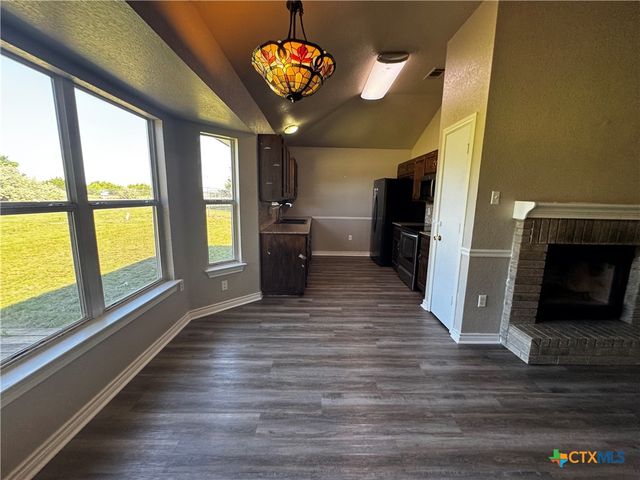 397 County Road 3367, Kempner, TX 76539