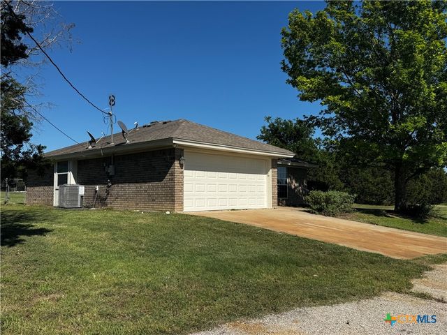 397 County Road 3367, Kempner, TX 76539