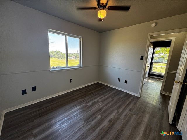 397 County Road 3367, Kempner, TX 76539