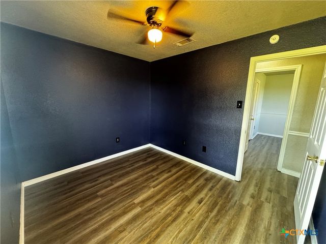 397 County Road 3367, Kempner, TX 76539