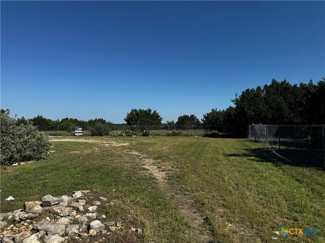 397 County Road 3367, Kempner, TX 76539