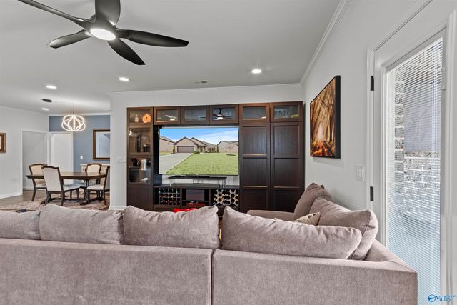 112 Kretzer Court, Huntsville, AL 35806