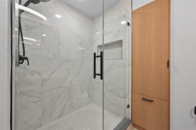 1821 Westlake DR 109, Austin, TX 78746