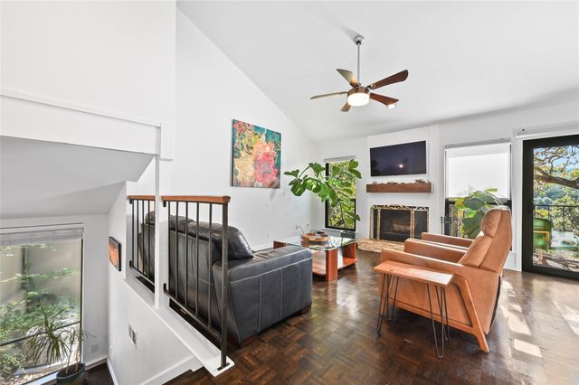 1821 Westlake DR 109, Austin, TX 78746