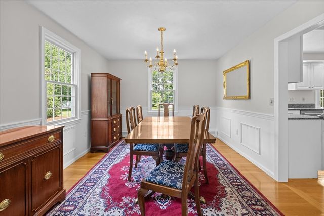 16 King Philip Path, Mendon, MA 01756
