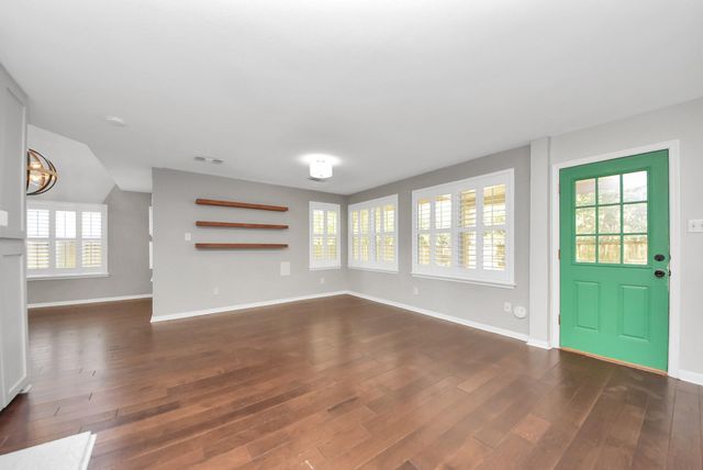 34 E Gaslight Place, The Woodlands, TX 77382