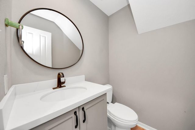 34 E Gaslight Place, The Woodlands, TX 77382