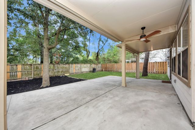 34 E Gaslight Place, The Woodlands, TX 77382