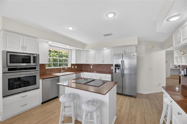 6107 MARBELLA BOULEVARD, Apollo Beach, FL 33572