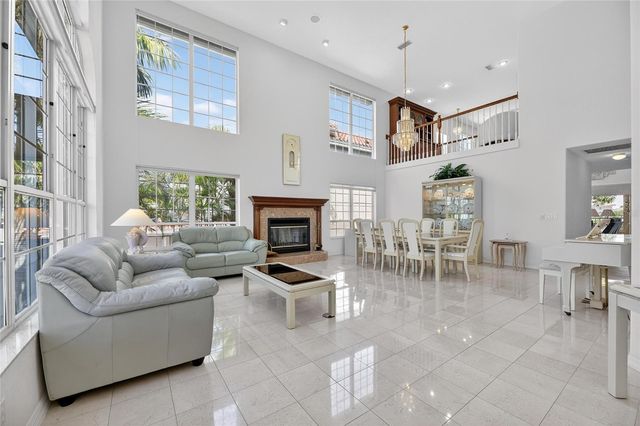 6107 MARBELLA BOULEVARD, Apollo Beach, FL 33572