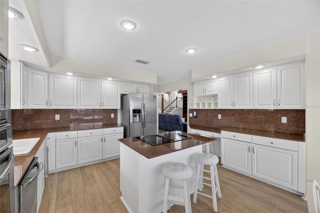 6107 MARBELLA BOULEVARD, Apollo Beach, FL 33572