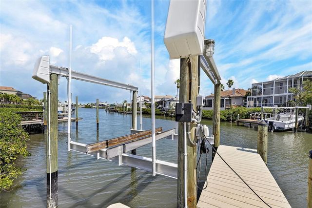 6107 MARBELLA BOULEVARD, Apollo Beach, FL 33572