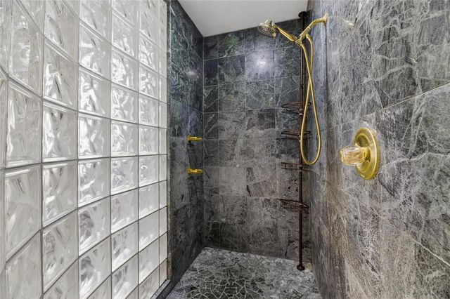 6107 MARBELLA BOULEVARD, Apollo Beach, FL 33572