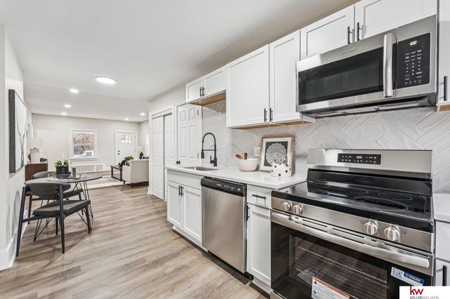 2028 N 65th Avenue, Omaha, NE 68104