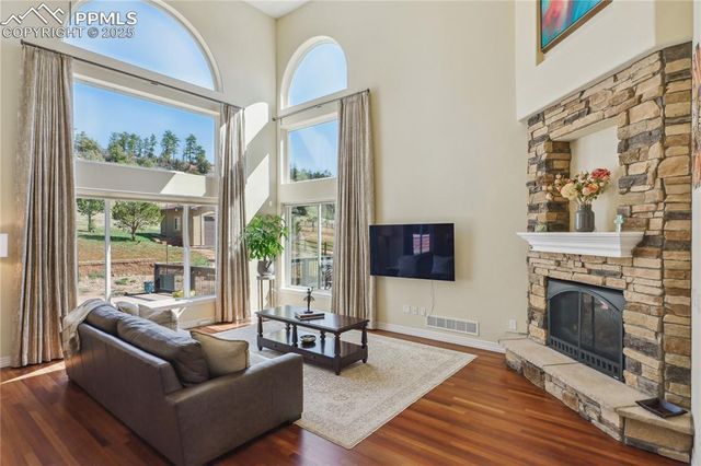 4619 Mohawk Drive, Larkspur, CO 80118