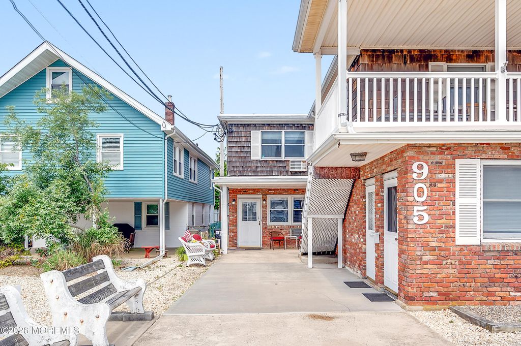 905 SW Central Avenue B, Seaside Park, NJ 08752