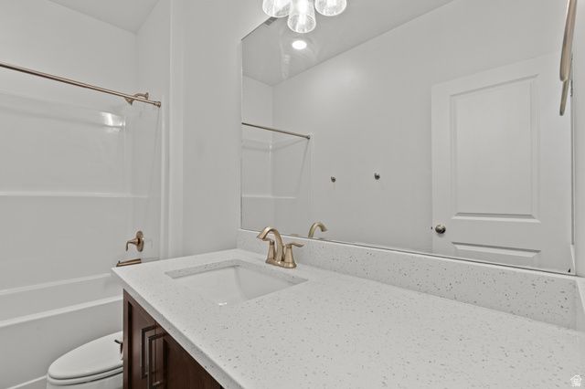 1274 E 480 S, Hyrum, UT 84319