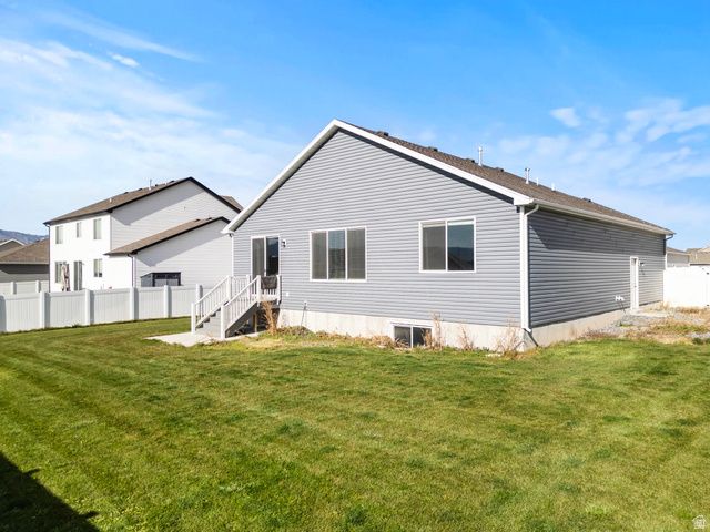 1274 E 480 S, Hyrum, UT 84319