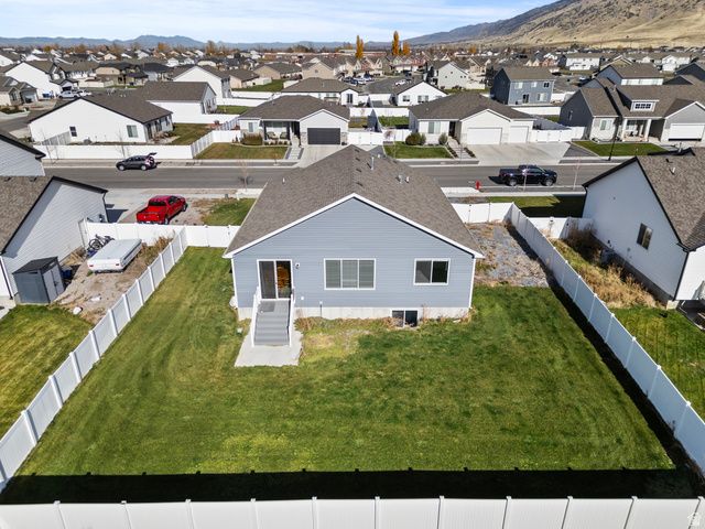 1274 E 480 S, Hyrum, UT 84319