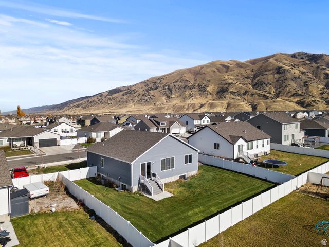 1274 E 480 S, Hyrum, UT 84319