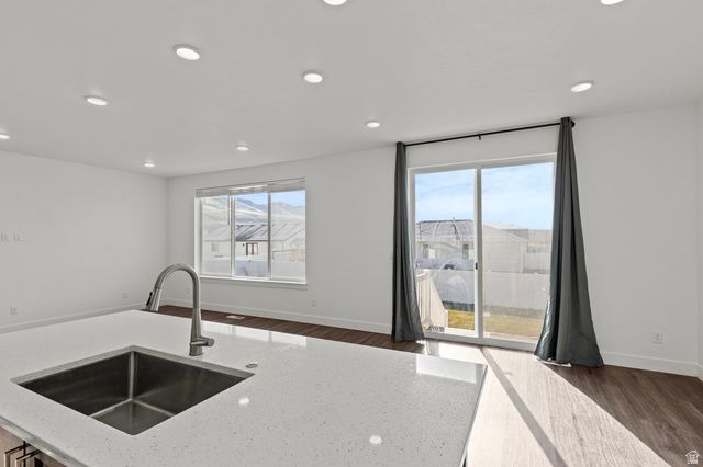 1274 E 480 S, Hyrum, UT 84319