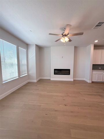 7913 Sunset Boulevard, Rowlett, TX 75088