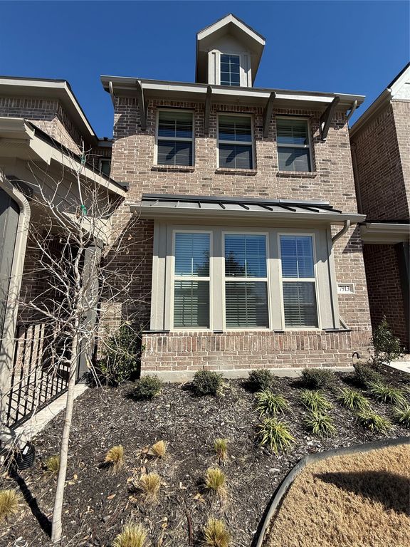7913 Sunset Boulevard, Rowlett, TX 75088