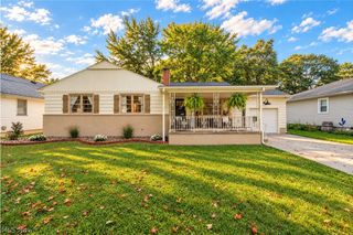 1966 Cranbrook Drive, Youngstown, OH 44511