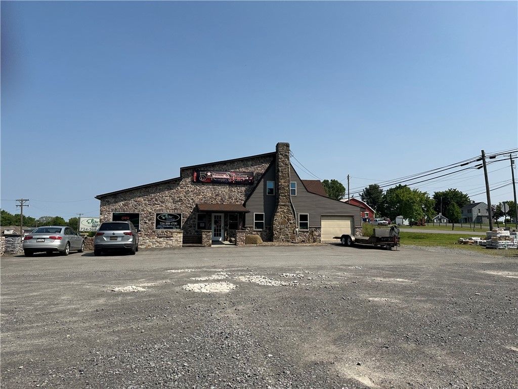 1511-15 PERRY HIGHWAY, Muddy Creek Twp, PA 16051