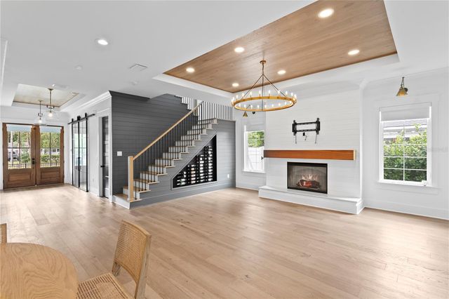 2503 N GLENWOOD DRIVE, Tampa, FL 33602