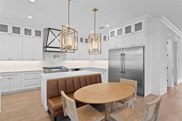 2503 N GLENWOOD DRIVE, Tampa, FL 33602