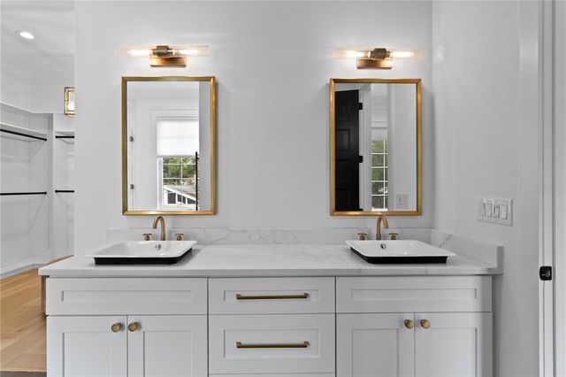 2503 N GLENWOOD DRIVE, Tampa, FL 33602