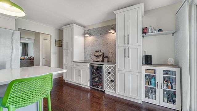 9030 Orchard Drive, Highland, IN 46322