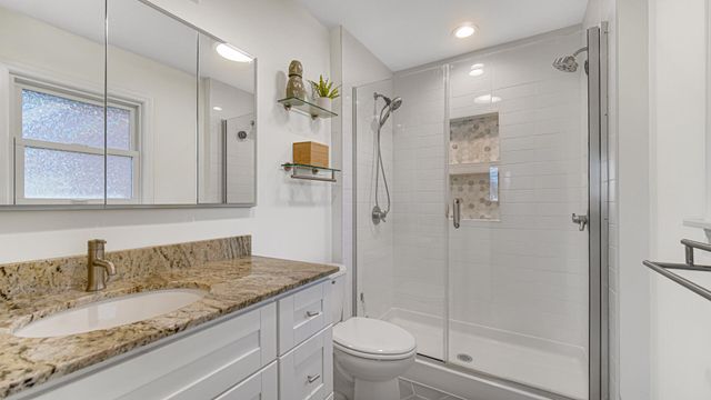 9030 Orchard Drive, Highland, IN 46322