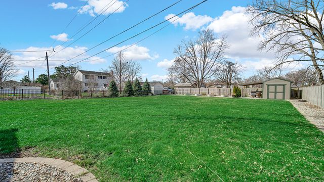 9030 Orchard Drive, Highland, IN 46322