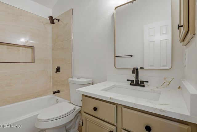 5741 LAUREL CLARK Lane, El Paso, TX 79934