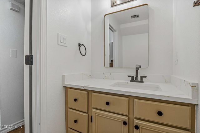 5741 LAUREL CLARK Lane, El Paso, TX 79934