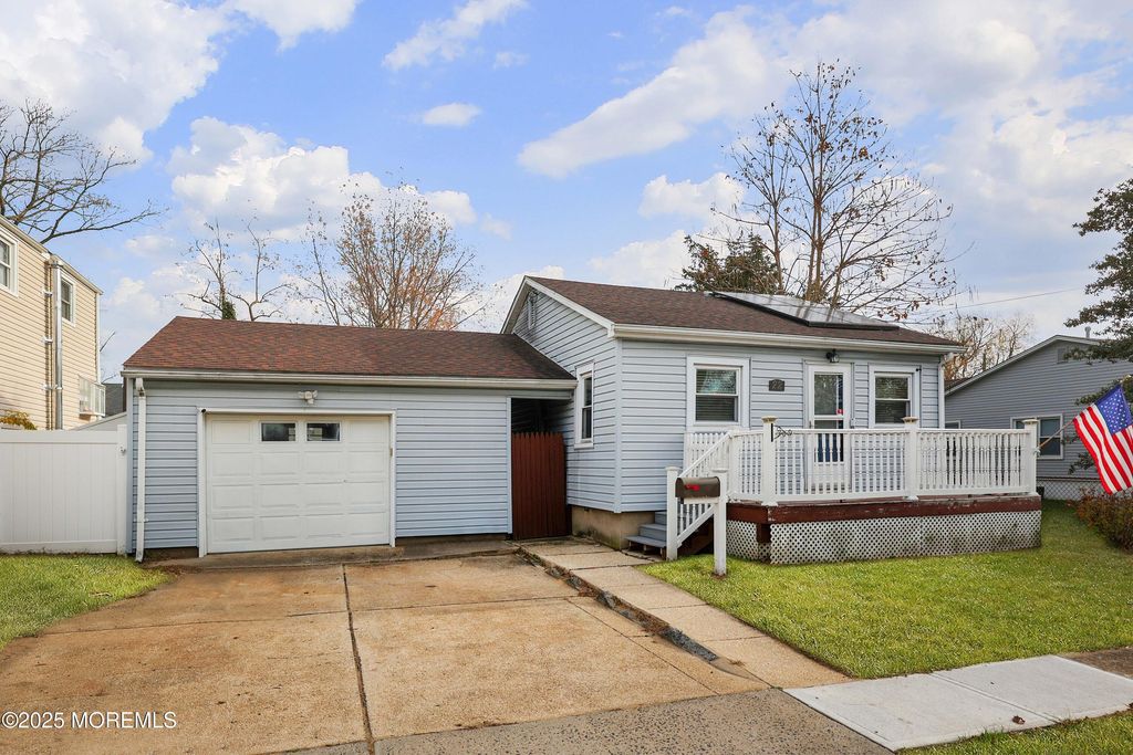 22 Carter Avenue, North Middletown, NJ 07748