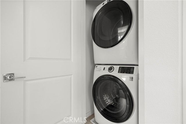 6123 Valentina Way 303, Eastvale, CA 92880