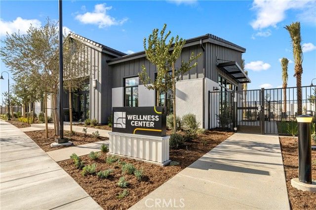 6123 Valentina Way 303, Eastvale, CA 92880