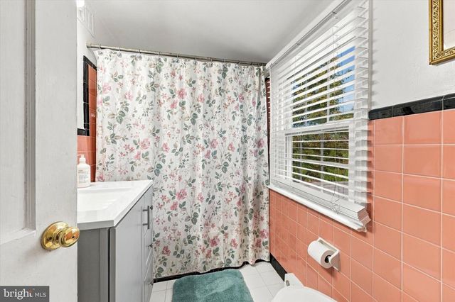 3315 RODNEY DR, Newtown Square, PA 19073