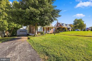 3315 RODNEY DR, Newtown Square, PA 19073