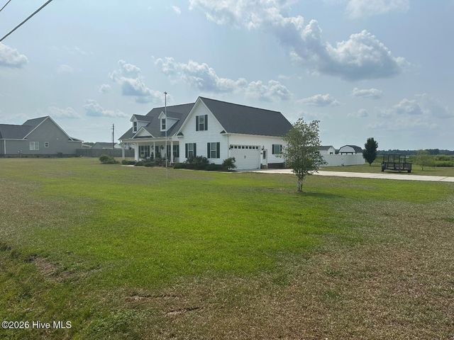 3920 Ayden Golf Club Road, Ayden, NC 28513