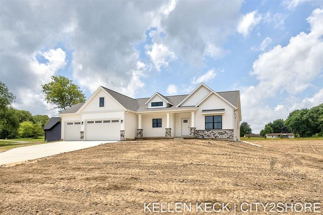 11325 Bancroft Way, Alto, MI 49302