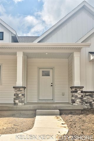 11325 Bancroft Way, Alto, MI 49302