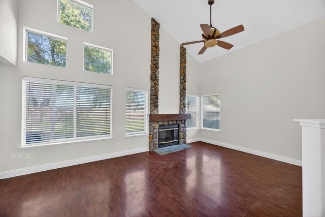 9050 Duovo Way, Elk Grove, CA 95758